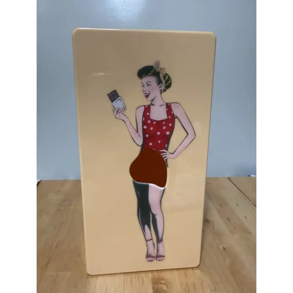 Flying Skirt Tissue Box Cover 